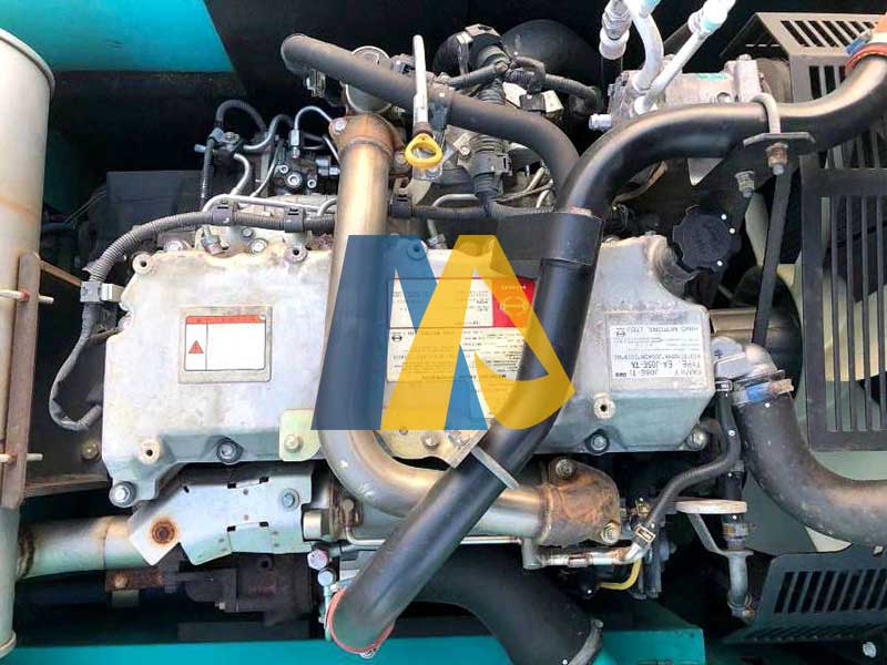 Kobelco SK200 Excavator-7