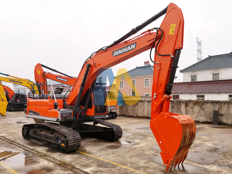 Used Doosan DX225LC-9C Excavator-4