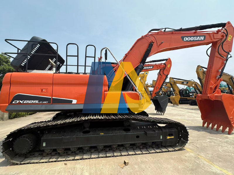 Used Doosan DX225LC-9C Excavator-5