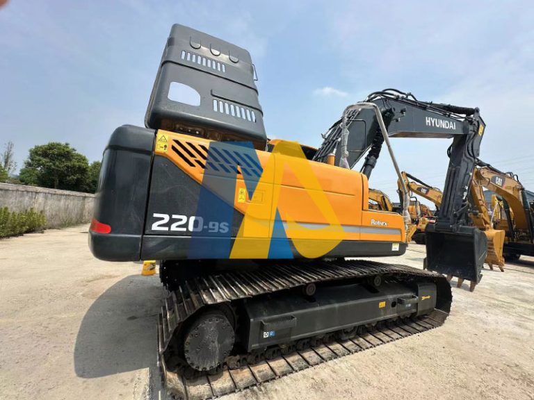 Used Hyundai 220-9S Excavator-1