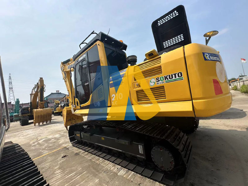 Used Medium Excavator Komatsu PC210LC-2