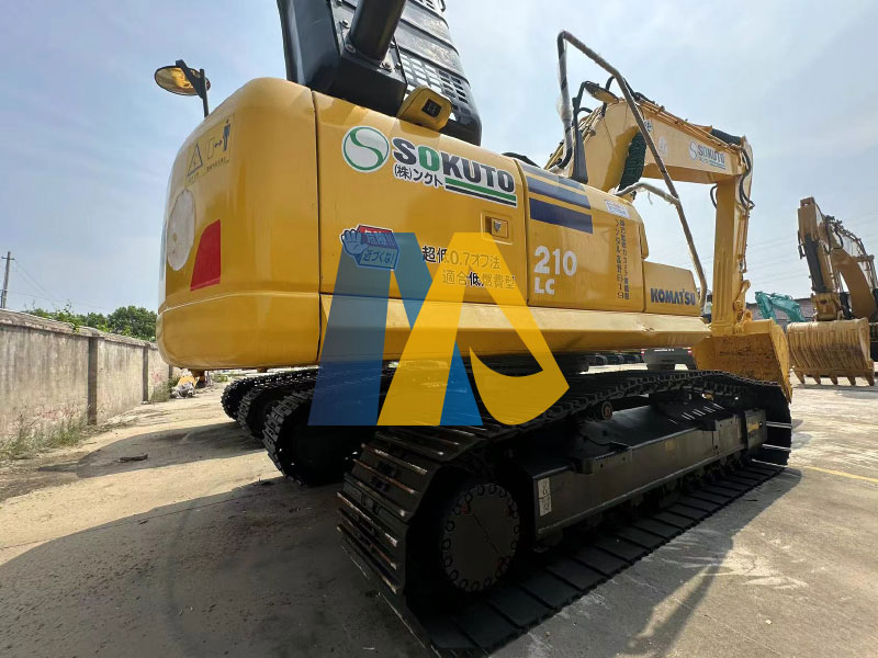 Used Medium Excavator Komatsu PC210LC-3