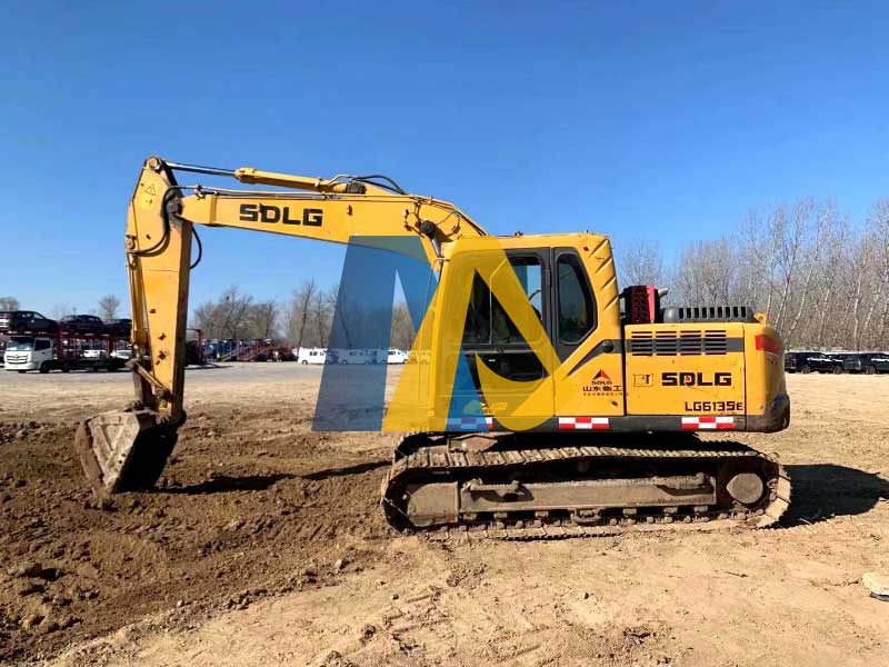 Used SDLG 135 Used Excavator-1