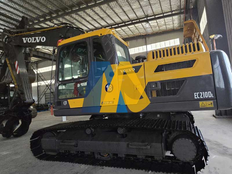 Used Volvo EC210DL Excavator-2