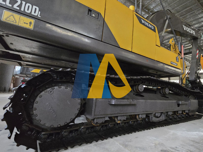 Used Volvo EC210DL Excavator-4