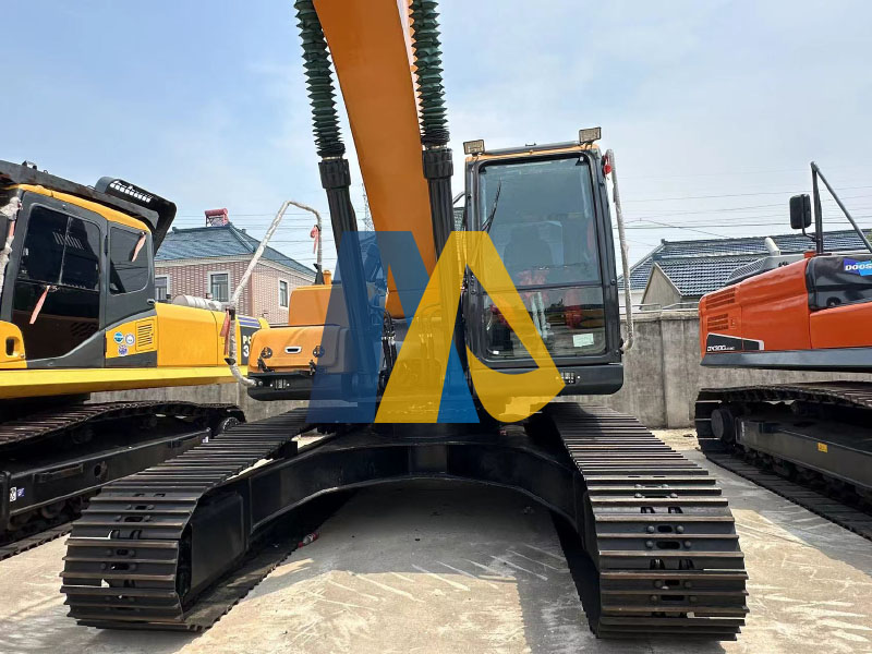 Hyundai305LC-9S-04