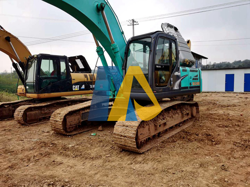 KobelcoSK260D-03